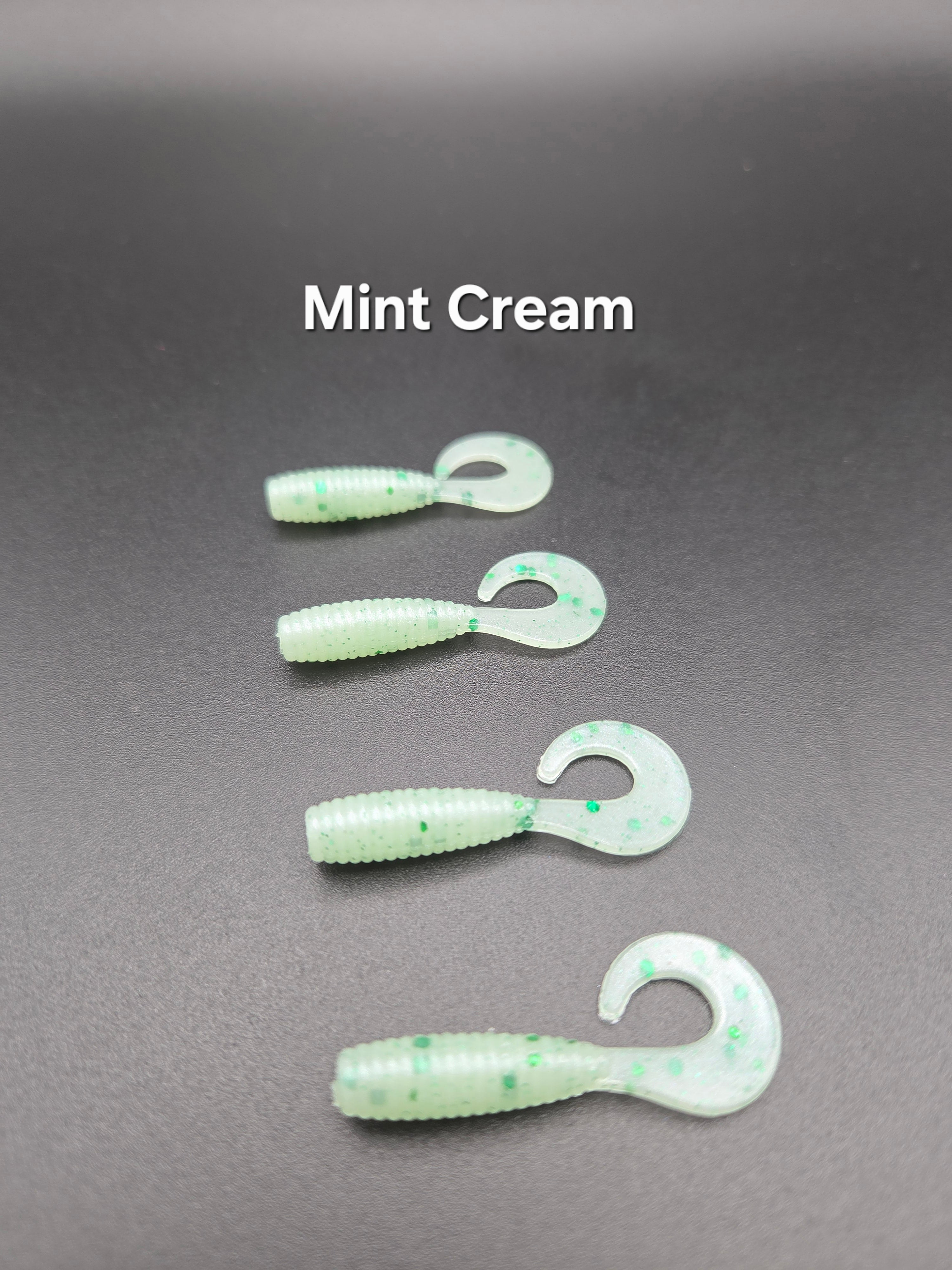 2" Curly Tail Grub (16 pack)